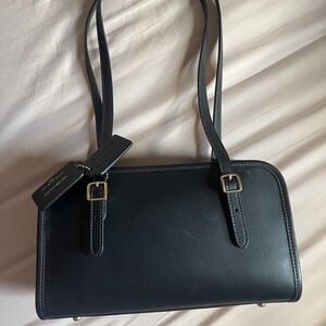 Coach Elegant Black Shoulder Bag